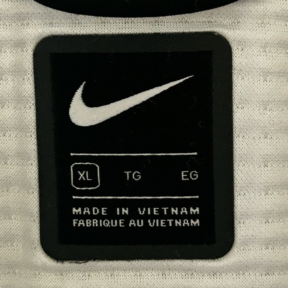 Nike Women’s Sportswear Tech Fleece Engineered Full-Zip Hoodie in Oatmeal Sz XL - Picture 7 of 11